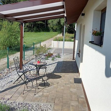 Spa Apartman Kovacova Bagian luar foto