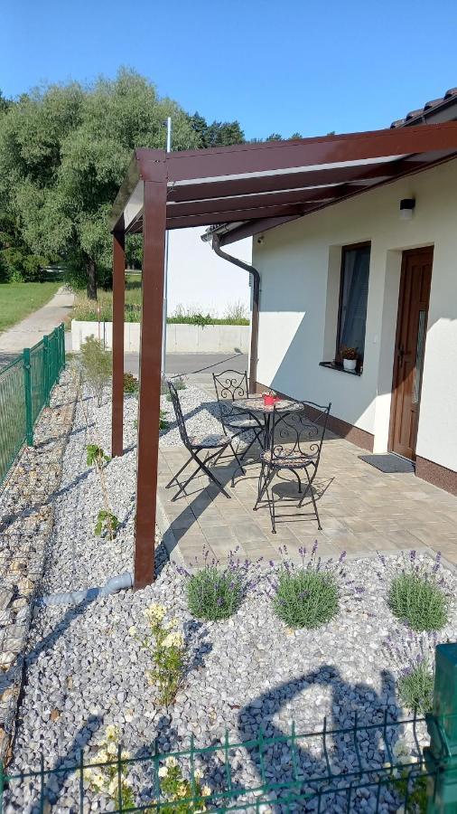 Spa Apartman Kovacova Bagian luar foto